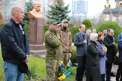 На фасаді ліцею ім. Миколи Сабата відкрили пам‘ятну дошку лейтенанту Василю Стефанишину